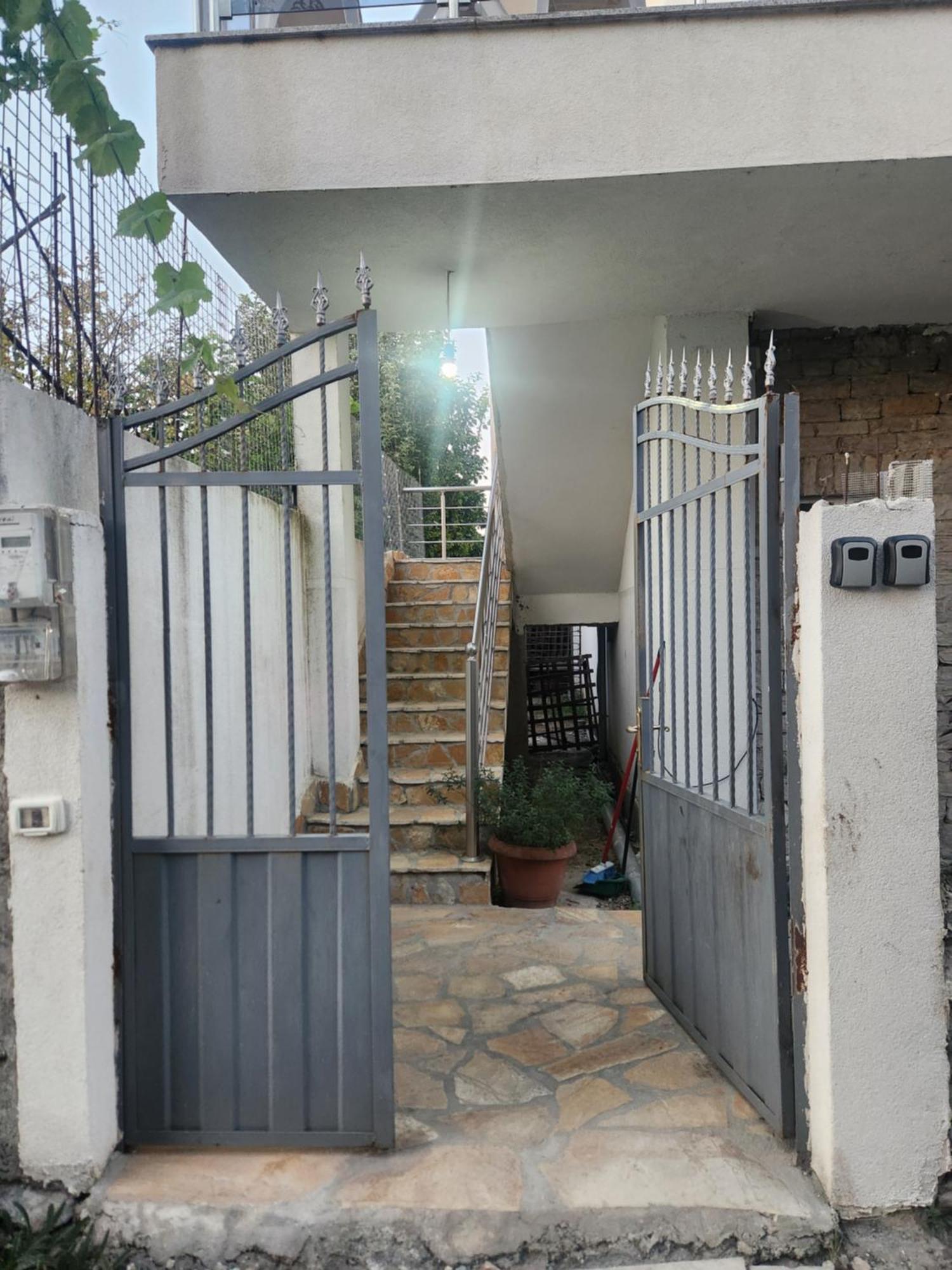 B&B Kroni 1 Σκόδρα Εξωτερικό φωτογραφία